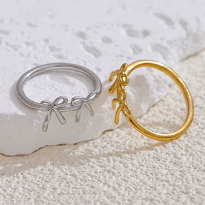 Double Bow Ring